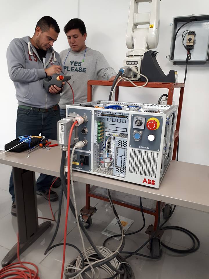 Diagnóstico de Robot ABB Nemak Monterrrey, Noviembre 2018.